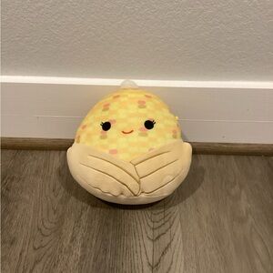 Cornelias 7” Squishmallow
